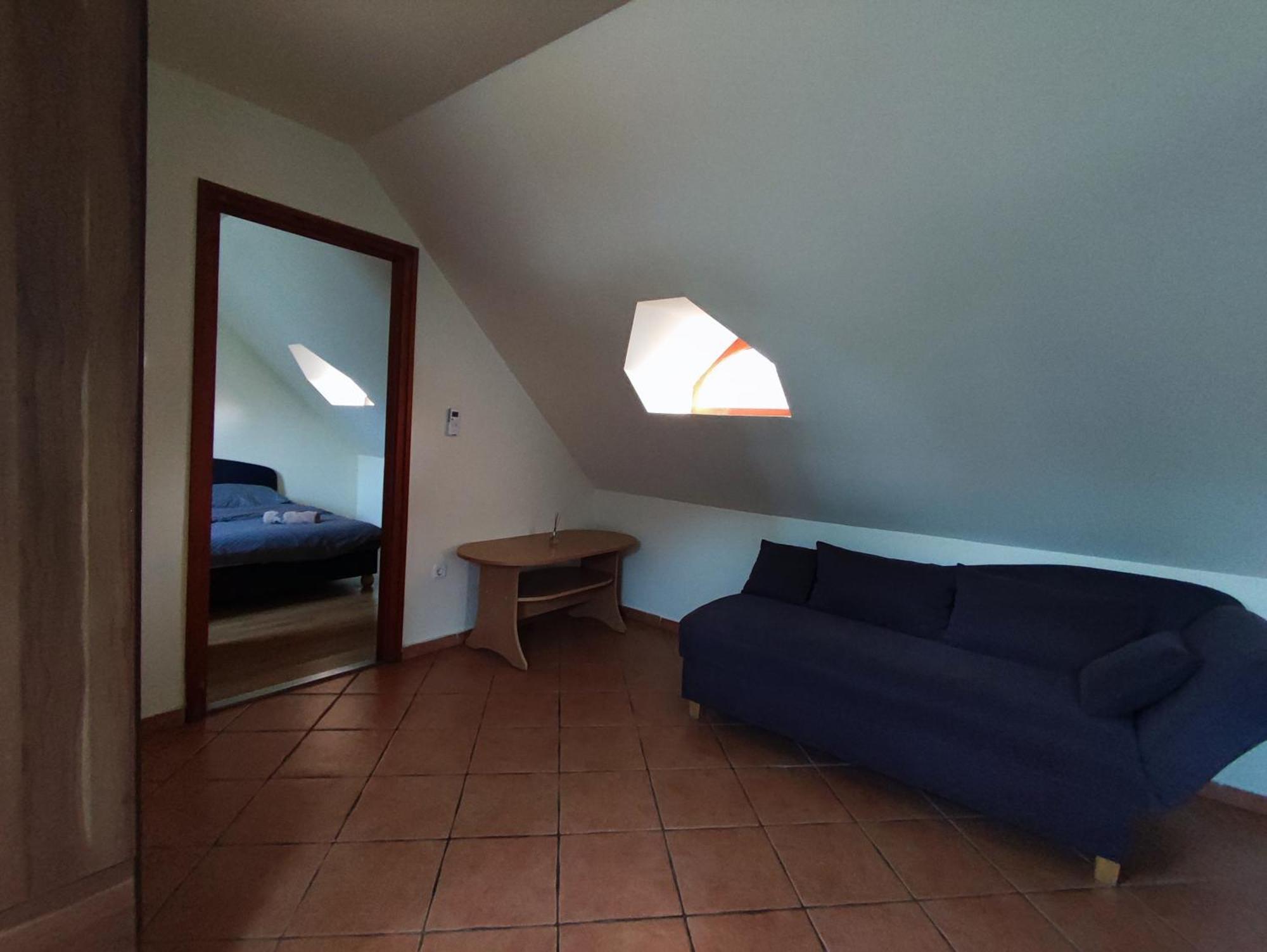 Varalja Vendeghaz Tata Room photo
